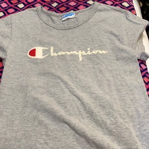 Grey champion tee